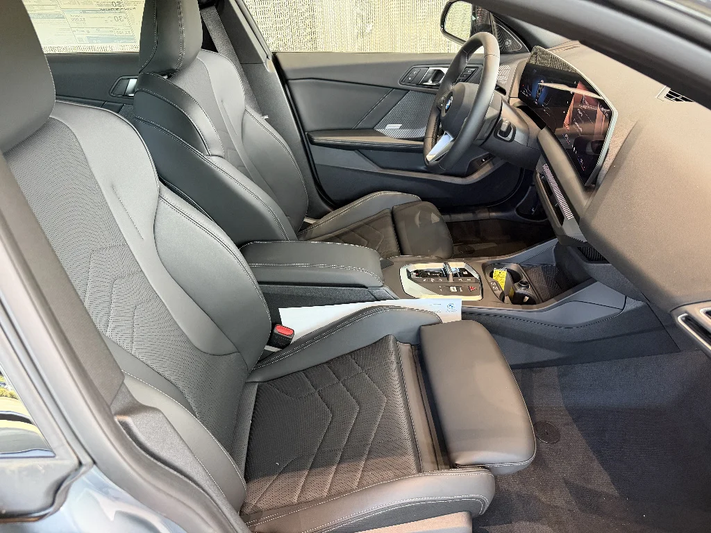 New 2026 Skyscraper Grey Metallic BMW xDrive image 14