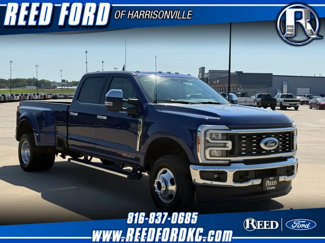 2026 Ford Super Duty F-350 DRW LARIAT