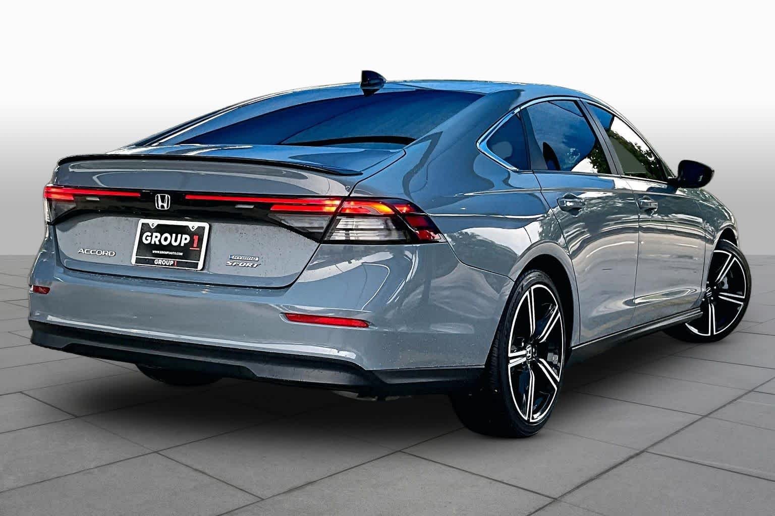 Used 2023 Urban Gray Pearl Honda Sport image 13