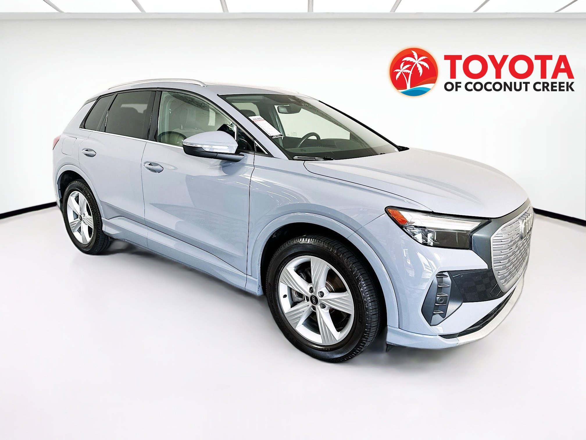 2022 Audi Q4 e-tron 50 Premium Plus quattro's photo