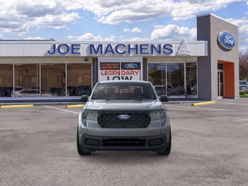 New 2026 Carbonized Gray Metallic Ford XLT image 7