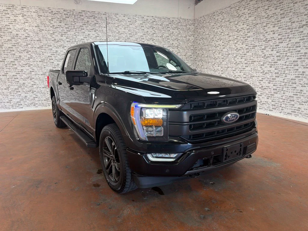 Used 2022 Agate Black Metallic Ford Lariat image 1