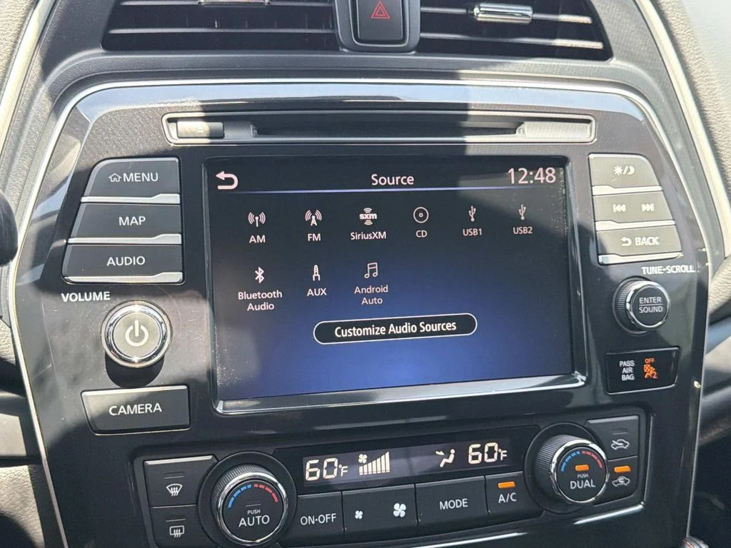 Certified Used 2020 GUN METALLIC Nissan SR image 19