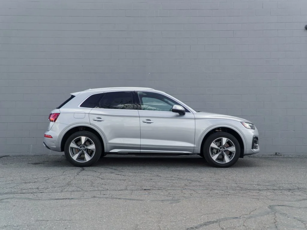 Used 2023 Silver Audi 40 Premium Plus image 8