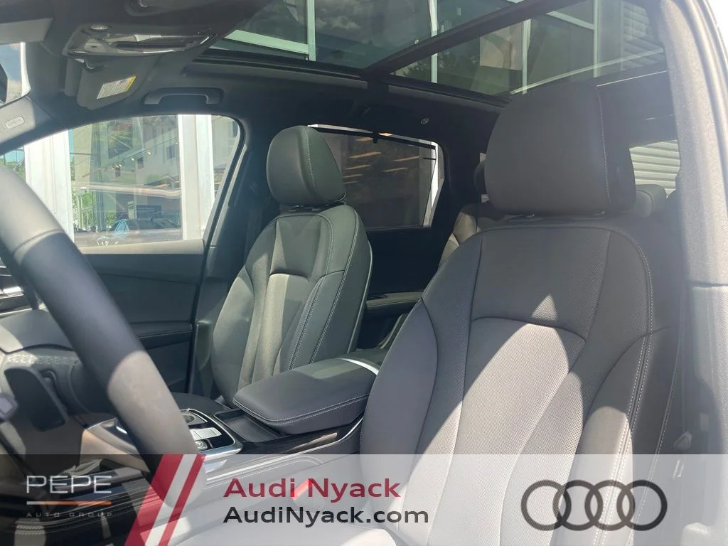 Used 2025 White Audi 55 Premium Plus image 12