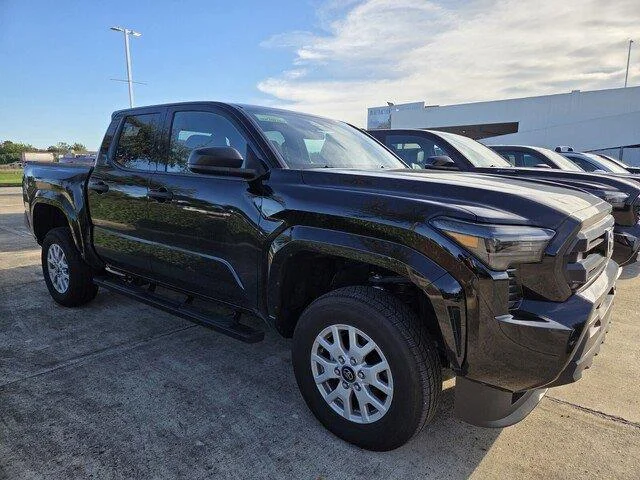 Certified Used 2026 Black Toyota SR image 3