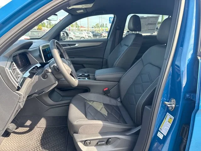 New 2026 Mountain Lake Blue Metallic Volkswagen 2.0T SE w/Technology image 16