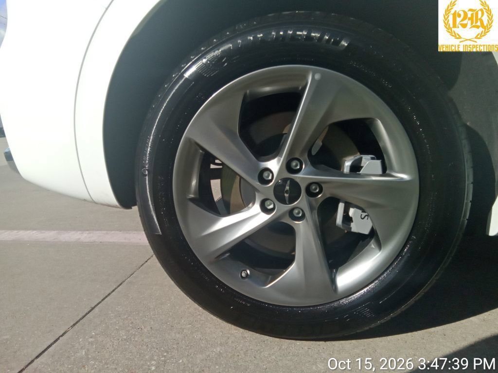 Used 2026 White Genesis 2.5T image 9