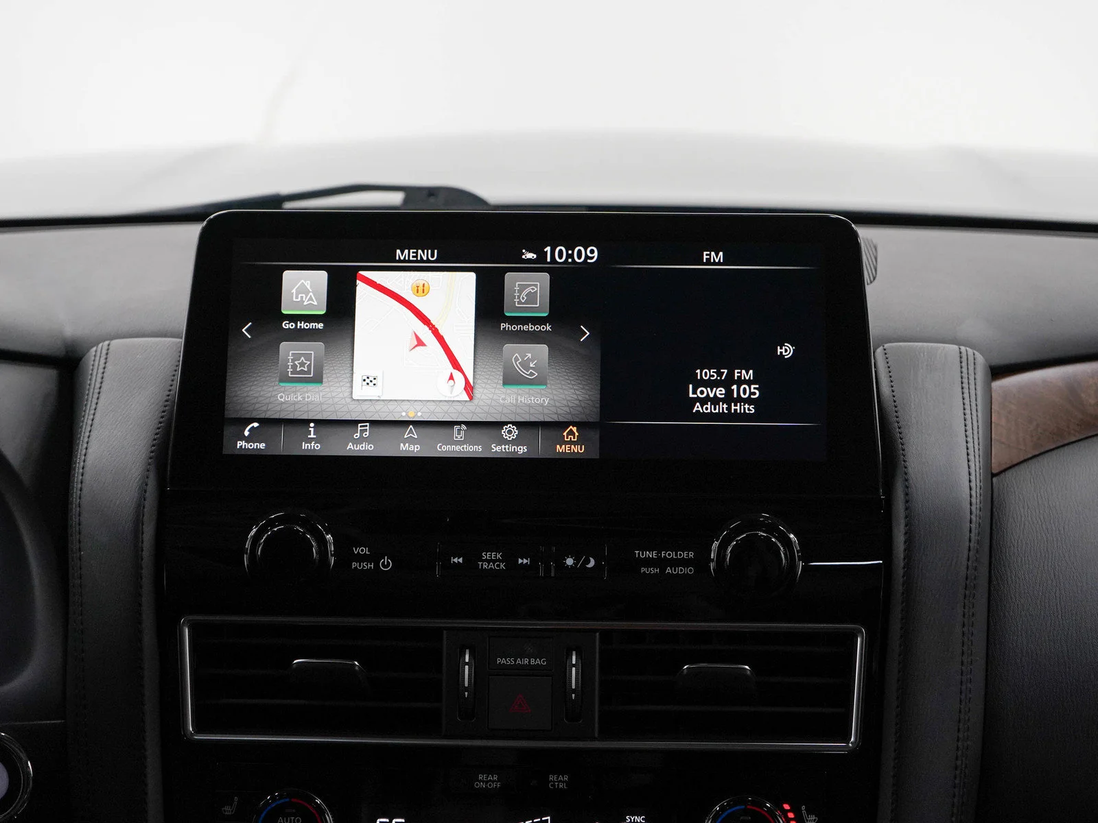 Used 2022  Nissan SL image 14