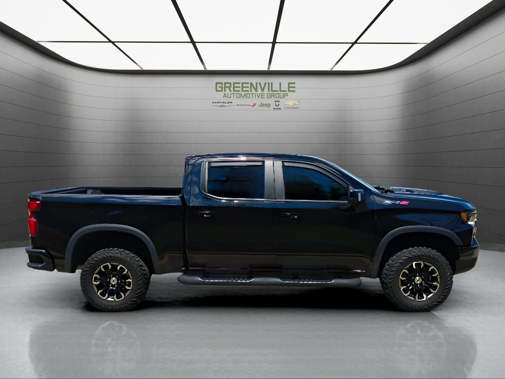Used 2023 Black Chevrolet ZR2 image 10