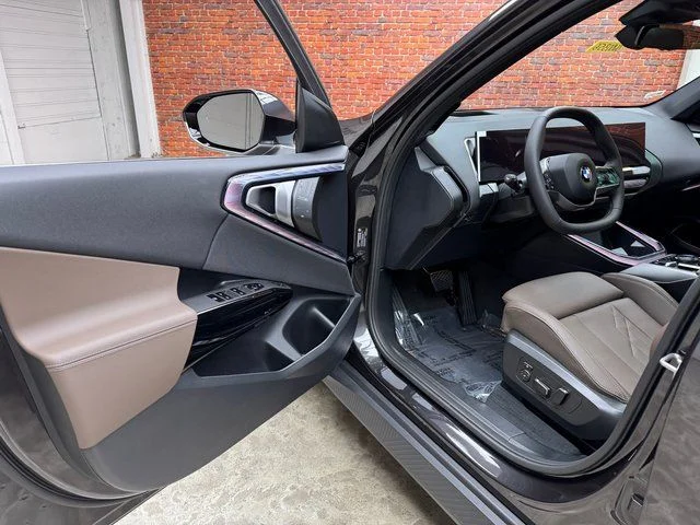 Used 2026 Gray BMW 30 xDrive image 9