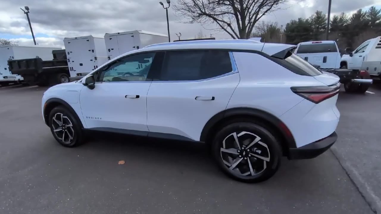 2026 Chevrolet Equinox EV 2LT - Photo 41