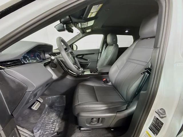 New 2026 Fuji White Land Rover Dynamic SE image 11
