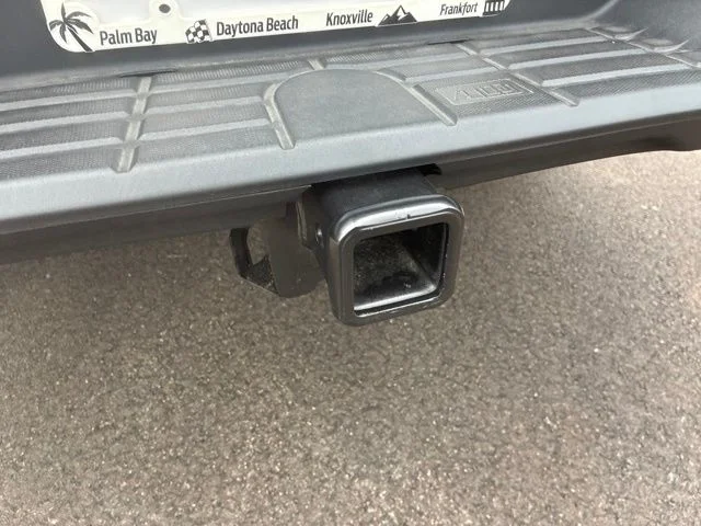New 2026 Gray Ford XLT image 6