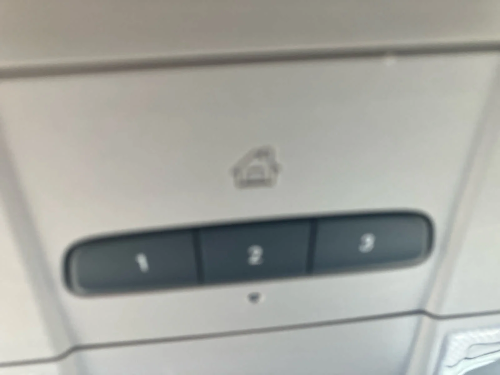 Used 2019 Quicksilver Metallic GMC SLT image 17