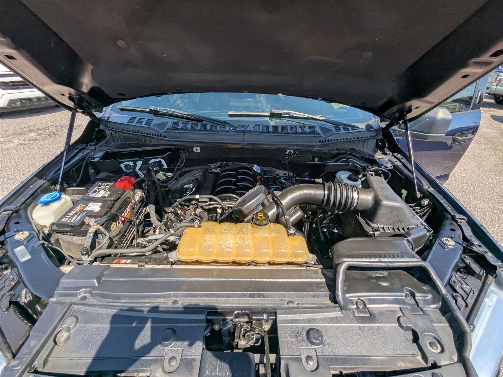 Used 2018 Blue Jeans Metallic Ford XLT image 36