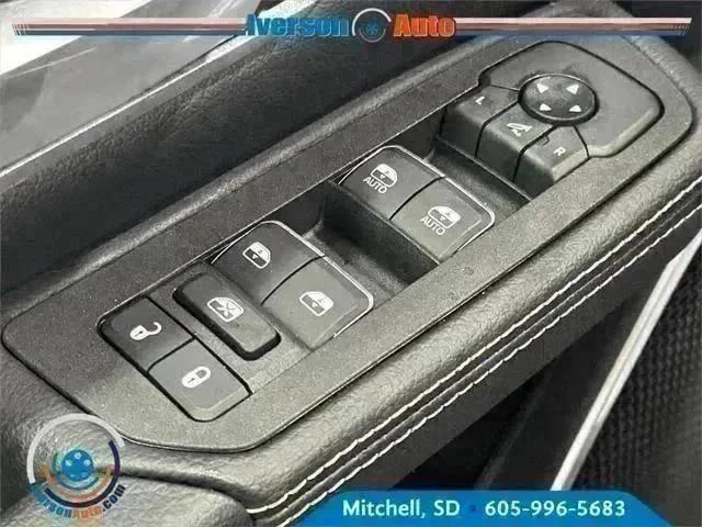 2026 RAM 1500 Laramie - Photo 15
