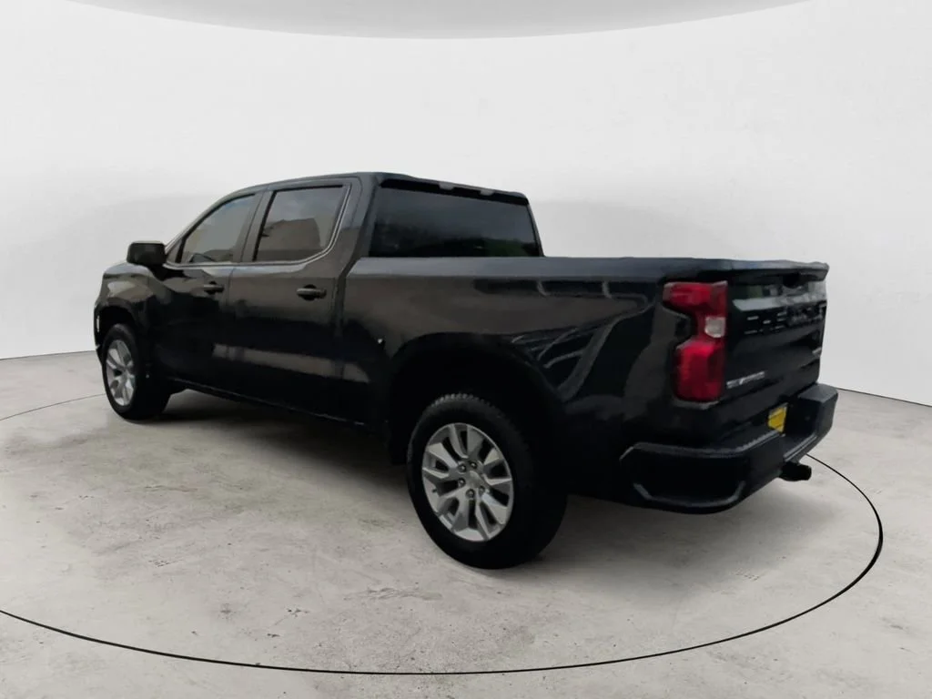 Used 2023 Dark Ash Metallic Chevrolet Custom image 3
