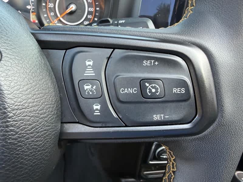 Used 2024 Anvil Clear Coat Jeep Sport S image 15