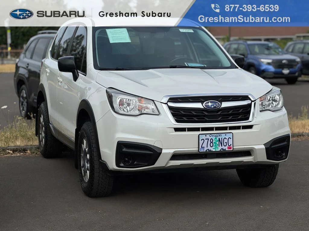 Used 2017 Crystal White Pearl Subaru 2.5i image 1