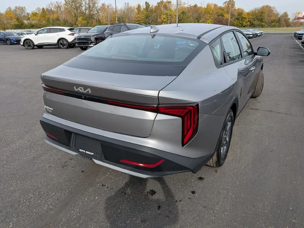 New 2027 Klg Kia LXS image 34