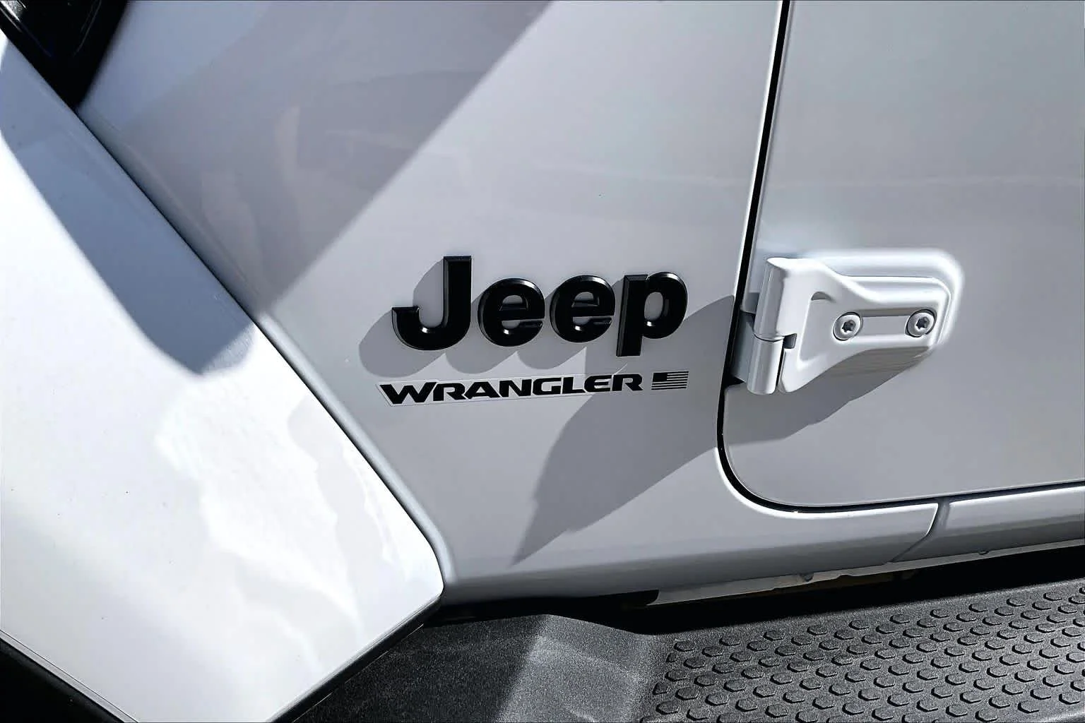 New 2026 Bright White Clearcoat Jeep Sahara image 16