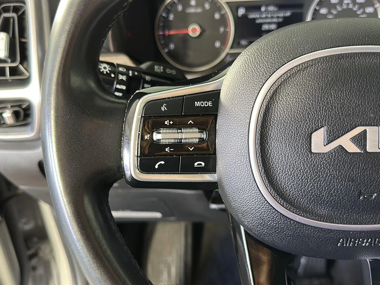 Used 2023 Wolf Gray Kia X-Line EX image 21