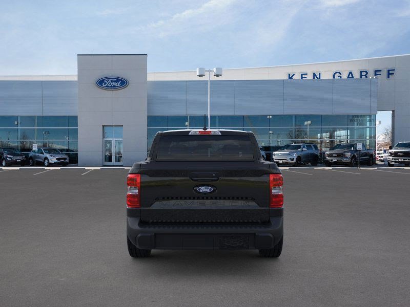 New 2025 Shadow Black Ford XL image 5