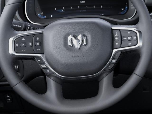 New 2026 Diamond Black Crystal Pearl-Coat Exterior Paint RAM Laramie image 45