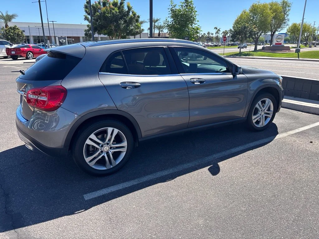 Used 2016 Gray Mercedes-Benz GLA 250 image 6