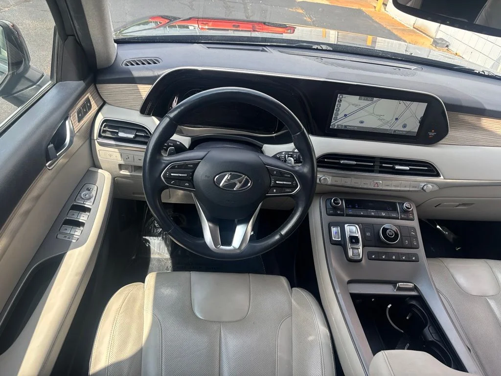 Used 2021 White Hyundai Limited image 2