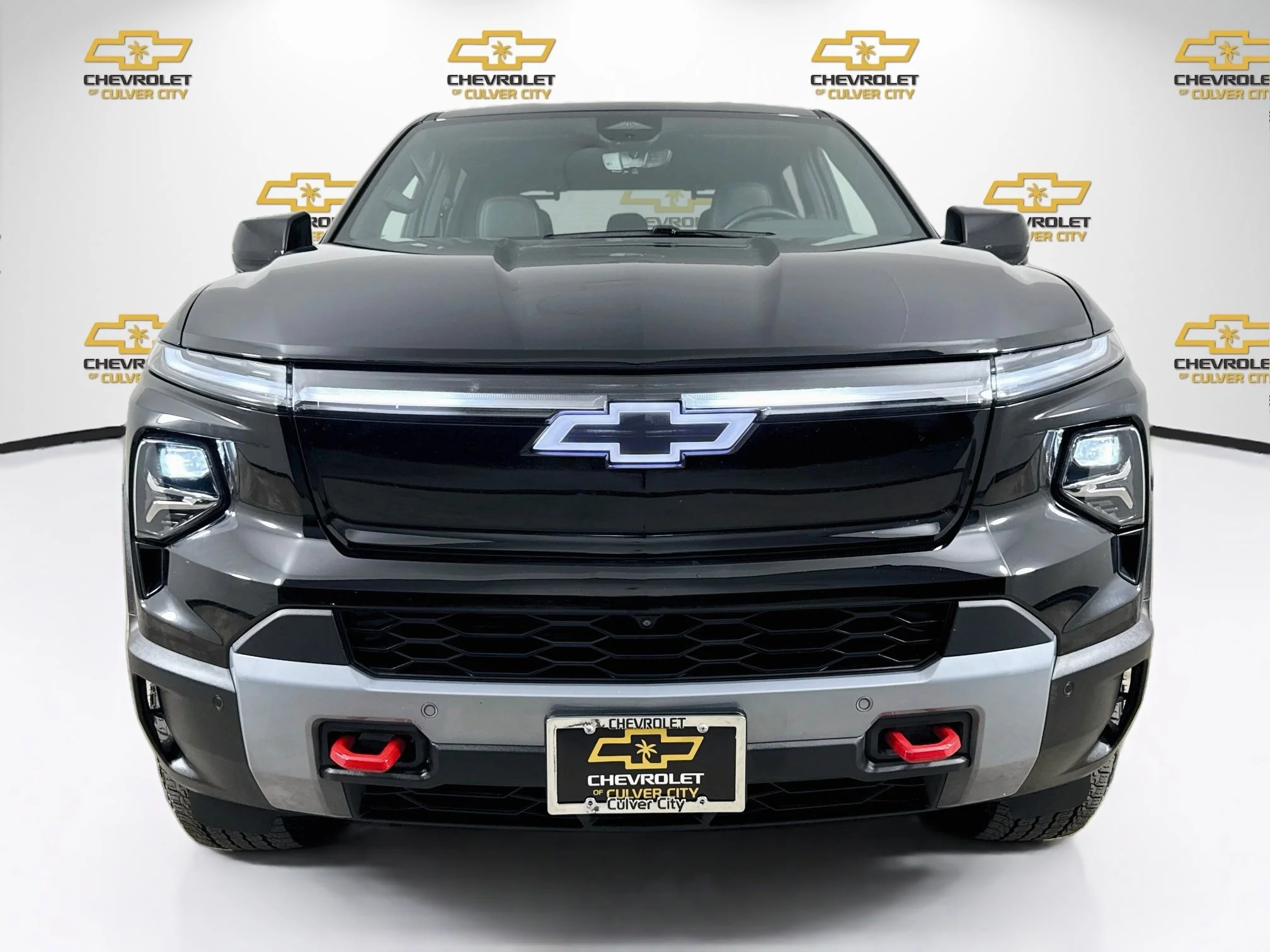 Used 2026 Black Chevrolet Trail Boss - Max Range image 2