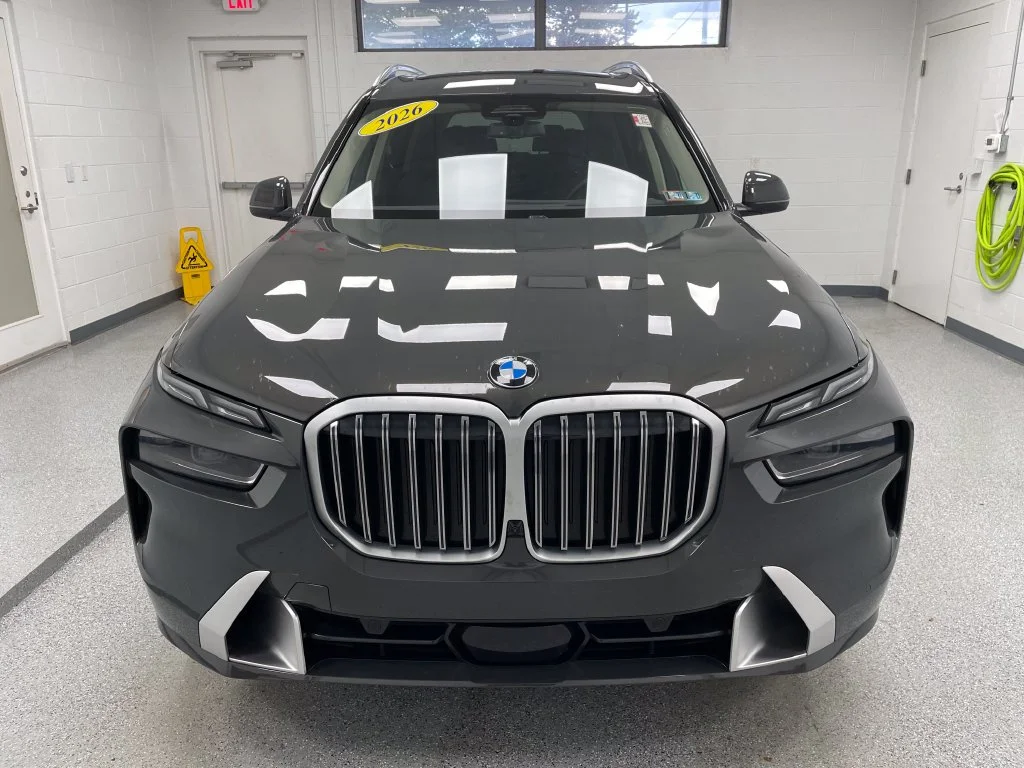 Used 2026 Gray Metallic BMW xDrive40i image 2