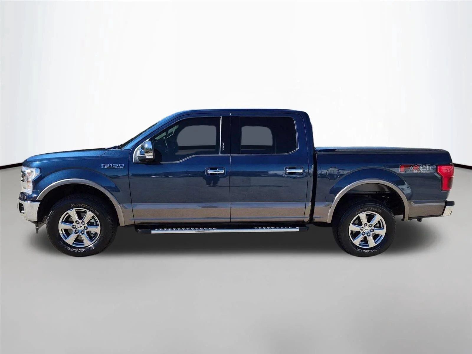 Used 2018 Blue Jeans Metallic Ford LARIAT image 2