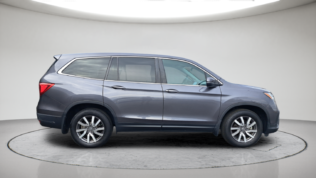 Used 2021 Gray Honda EX image 4
