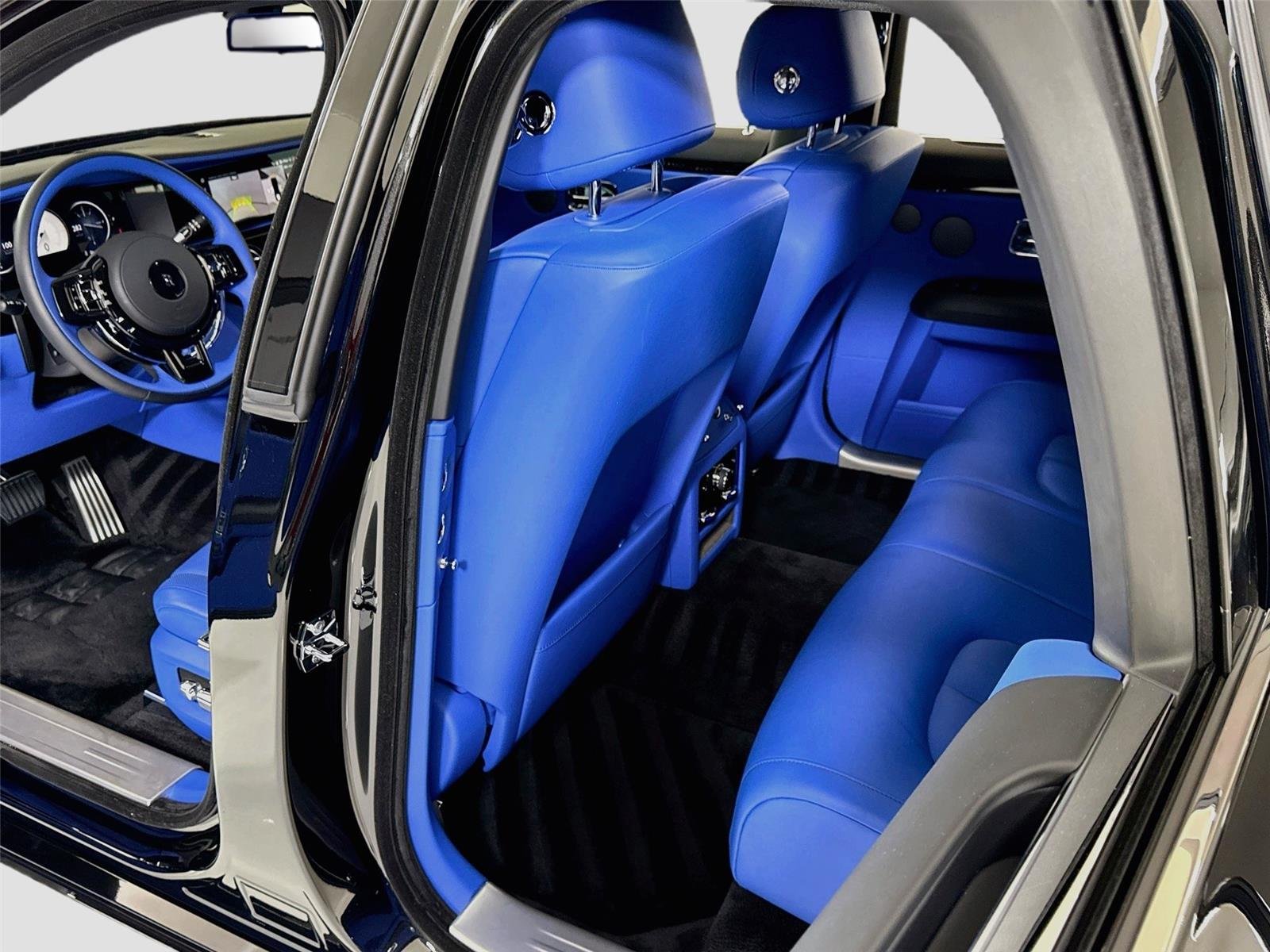Used 2025 Black Diamond Rolls-Royce Starlight Headliner | 1 Owner & 3k miles! | 24