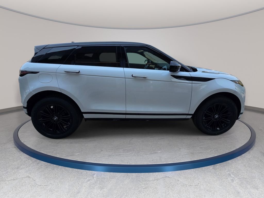New 2026 Ostuni Pearl White LAND ROVER Hoxton Edition image 4