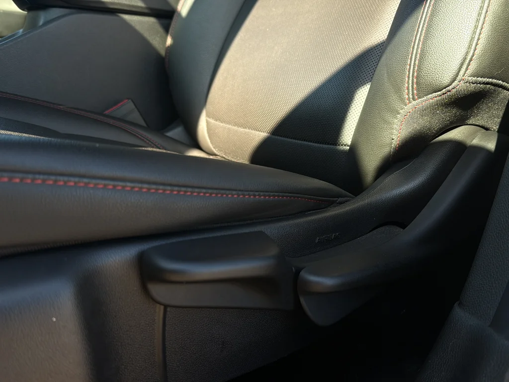 Used 2025 Mosaic Black Metallic Chevrolet 2RS image 10