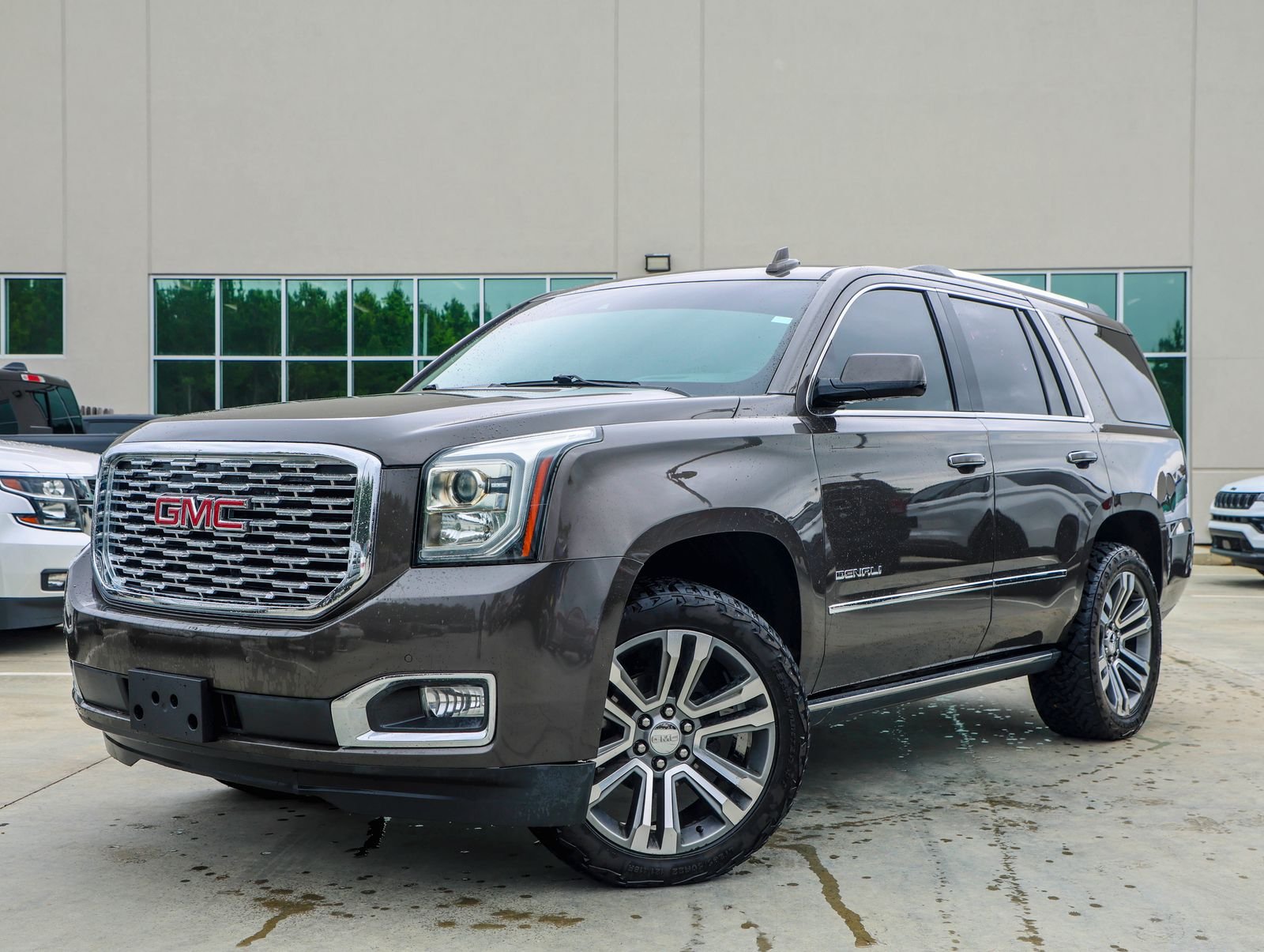 2020 GMC Yukon 4WD Denali's photo