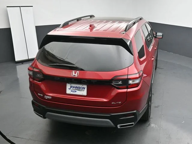 Used 2024  Honda Elite image 23