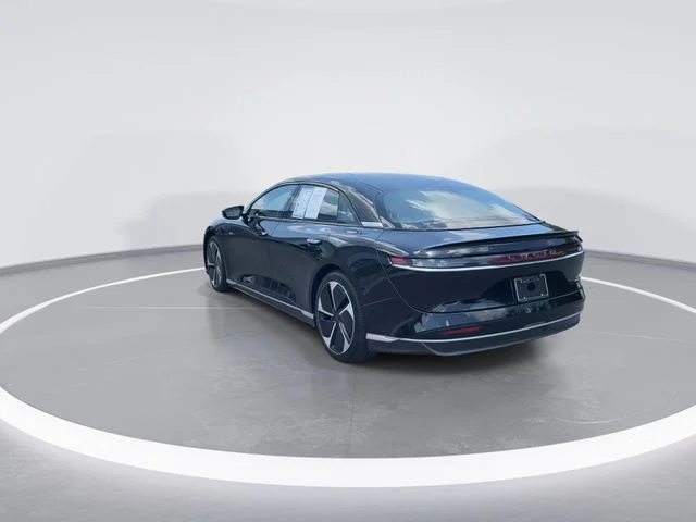 Used 2024  Lucid Touring image 6
