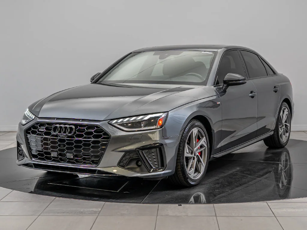 Used 2023 Daytona Gray Pearl Effect Audi 45 S line Prestige image 1