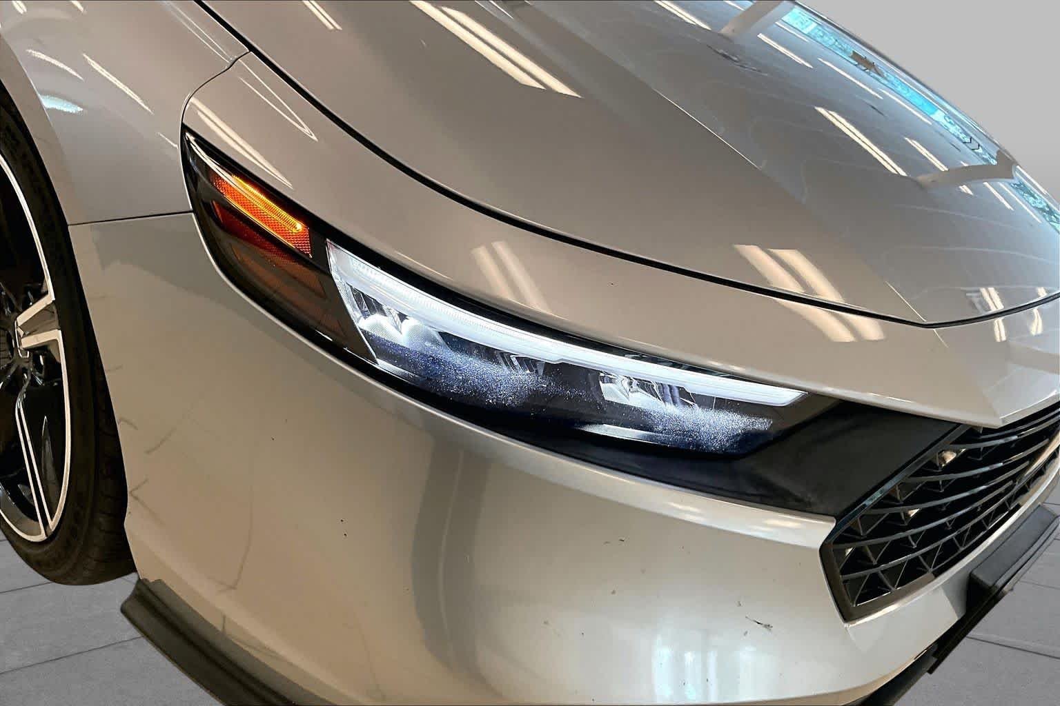 Used 2023 Lunar Silver Metallic Honda Sport image 26