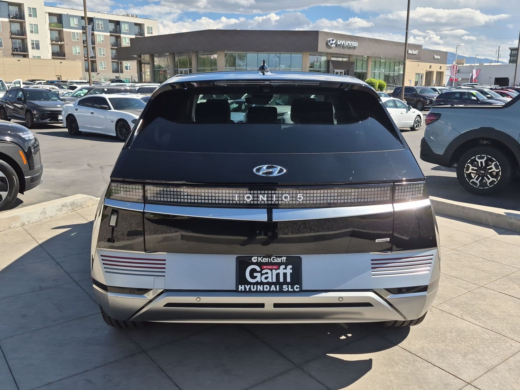 Certified Used 2024 Abyss Black Hyundai Limited image 5