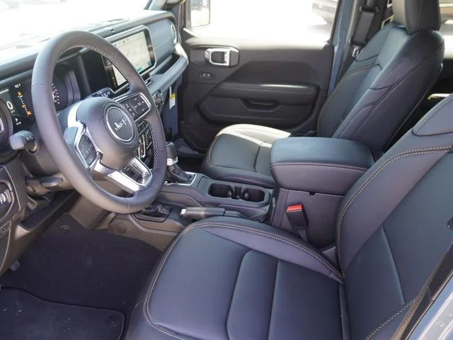 New 2026 Anvil Clear-Coat Exterior Paint Jeep Sahara image 18