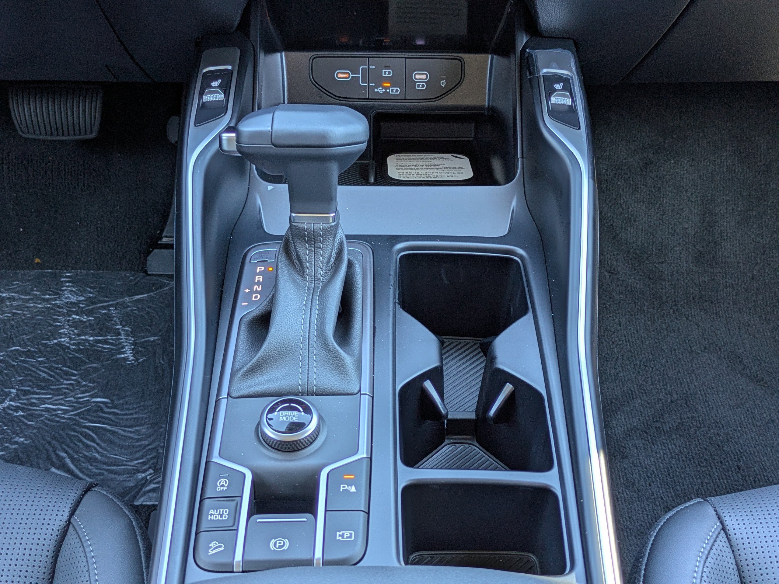 New 2026 Glacial White Pearl Kia S image 24