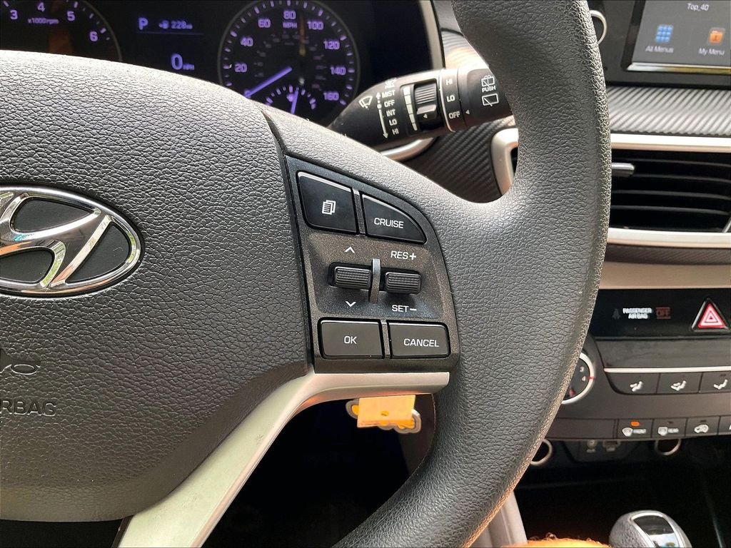 Used 2019 Silver Hyundai SE image 24
