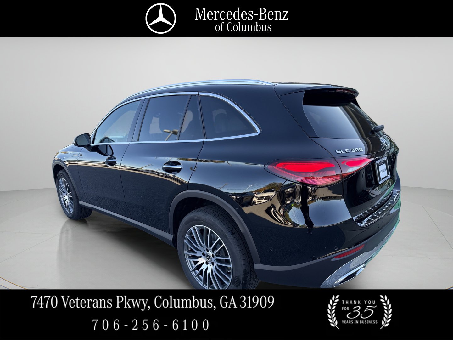 Certified Used 2026 Black Mercedes-Benz GLC 300 image 12