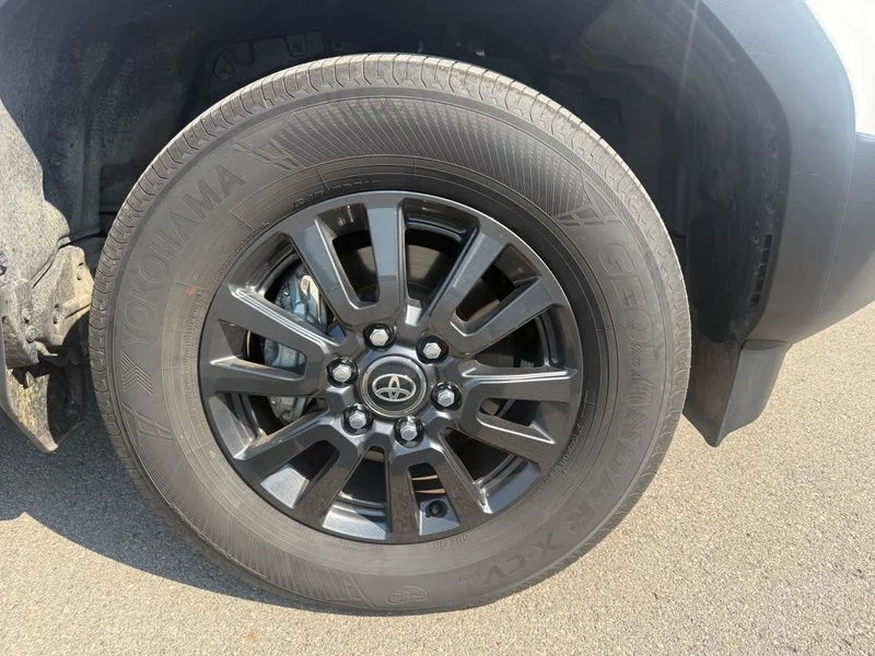 Used 2025 White Toyota 1958 image 12