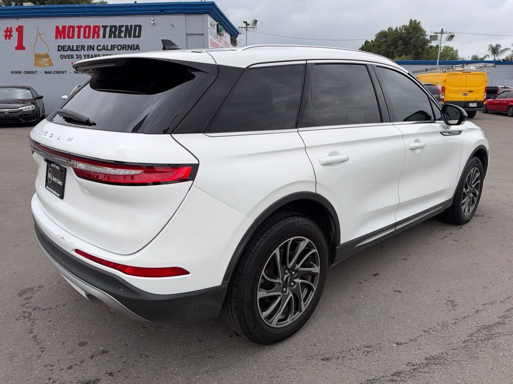 Used 2020 White Lincoln Standard image 5